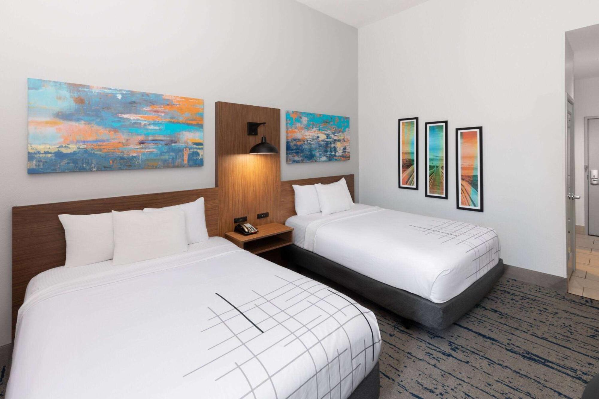 Отель La Quinta By Wyndham Rockport - Fulton Экстерьер фото
