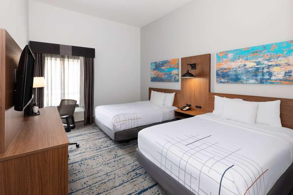 Отель La Quinta By Wyndham Rockport - Fulton Номер фото