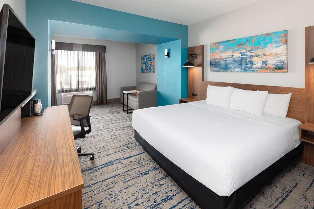 Отель La Quinta By Wyndham Rockport - Fulton Номер фото